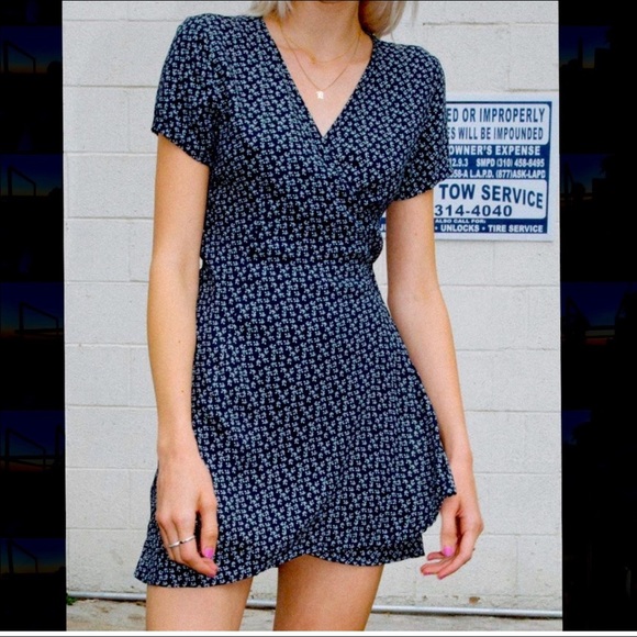 Brandy Melville Dresses Brandy Melville Wrap Dress Poshmark